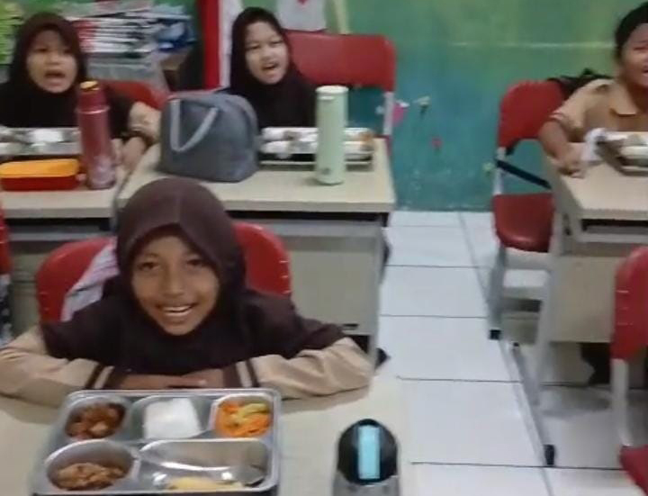Menu MBG SDN Cimone VI Tidak Layak Makan