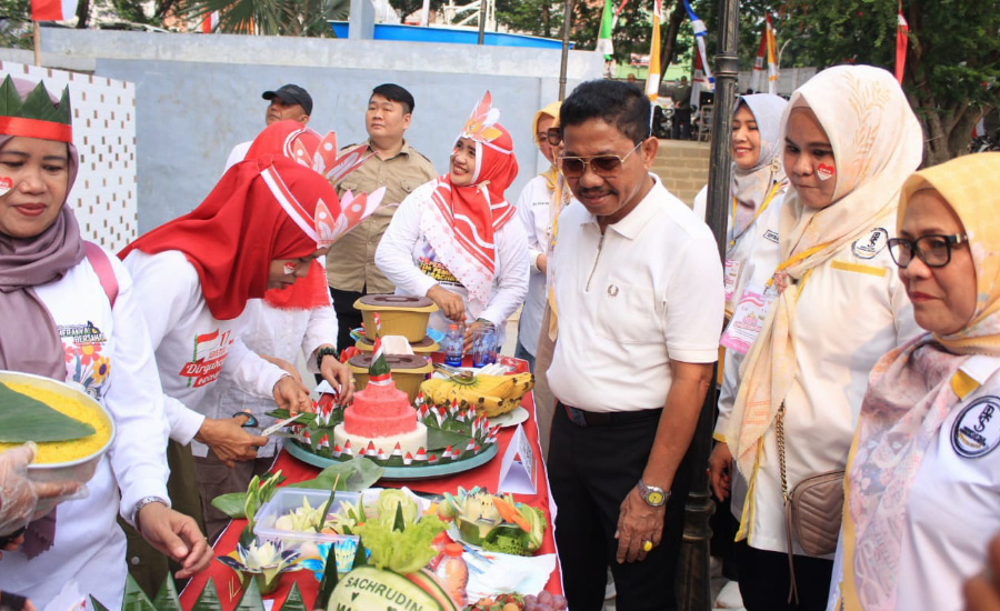 Lomba 13 Kecamatan, 500 Emak-Emak Hadiri Lomba Nasi Tumpeng di Kota Tangerang