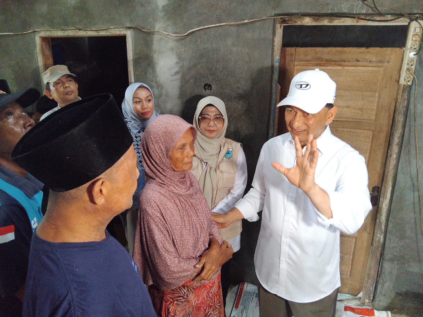 Dimyati Monitor Bantuan Rumah Layak Huni