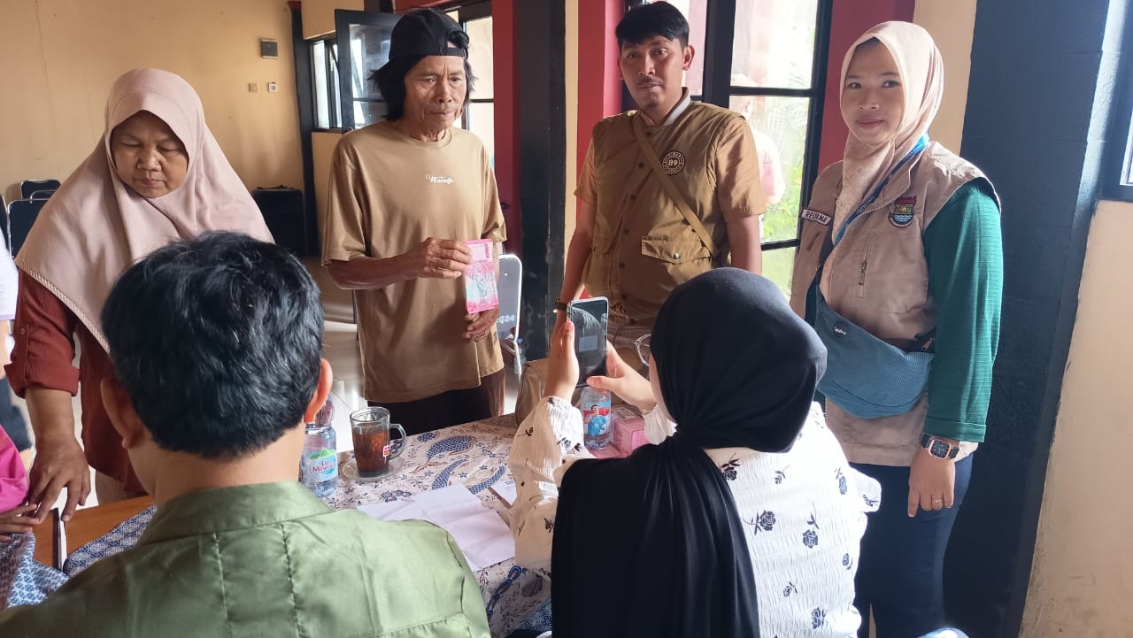 749 KPM di Pondok Jaya Terima BLT