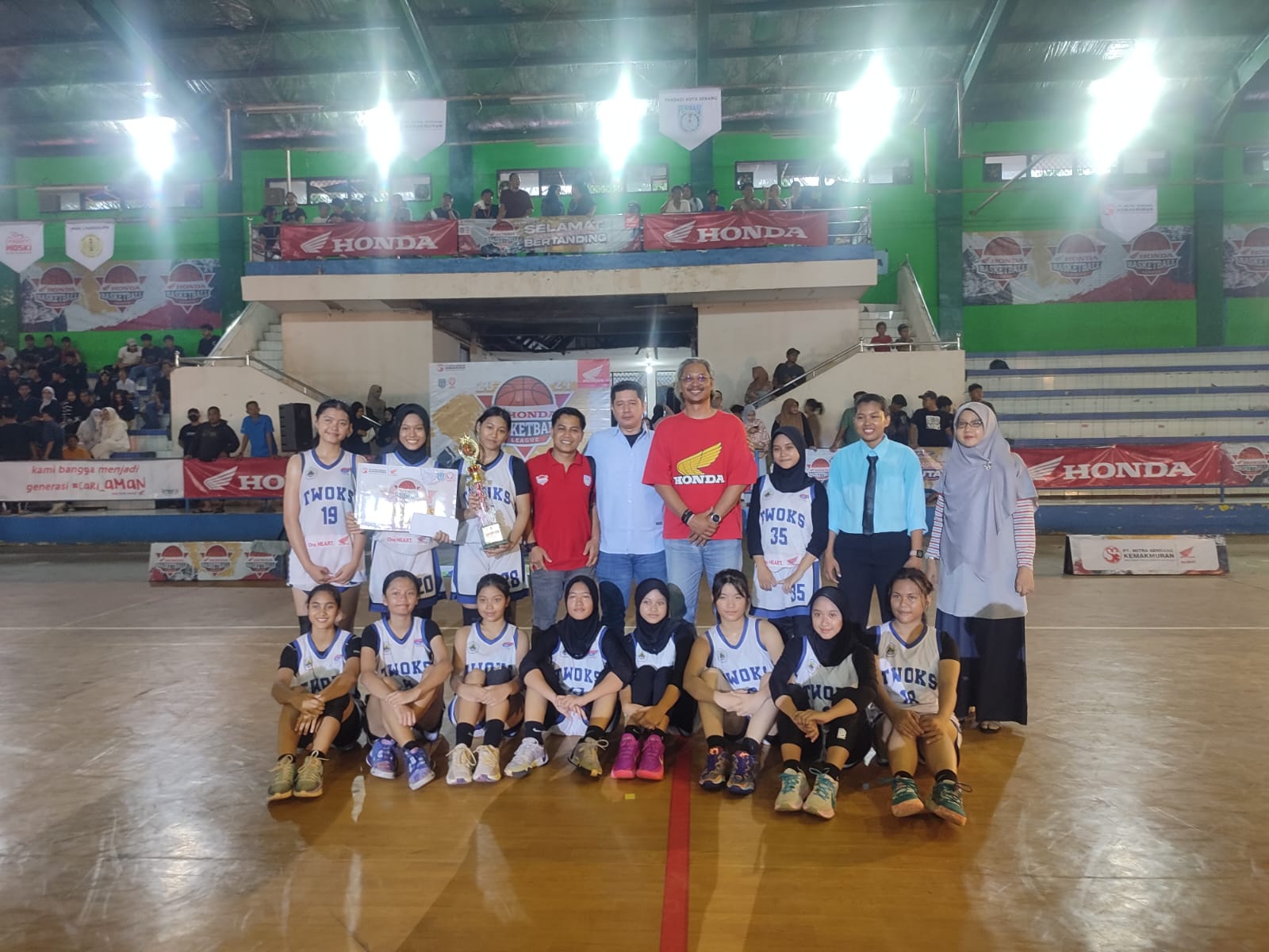 SMAN 1 Kota Serang dan SMAN 2 KS Kota Cilegon, Raih Juara 1 di Kompetisi HBL 2024