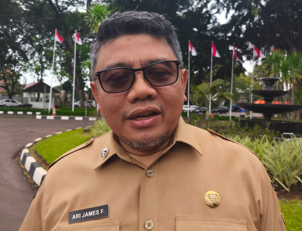 Izin Enam Perusahaan Tambang Ditahan