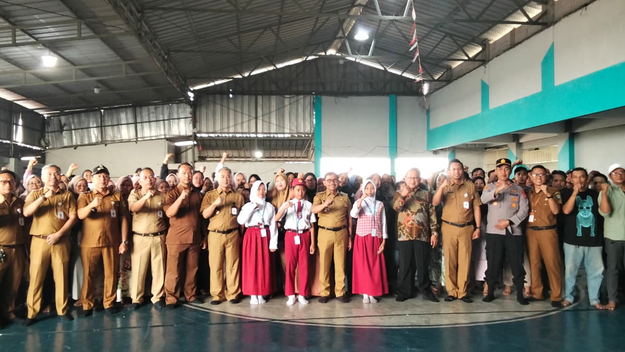 Sekolah Swasta Gratis Solusi Daya Tampung Siswa