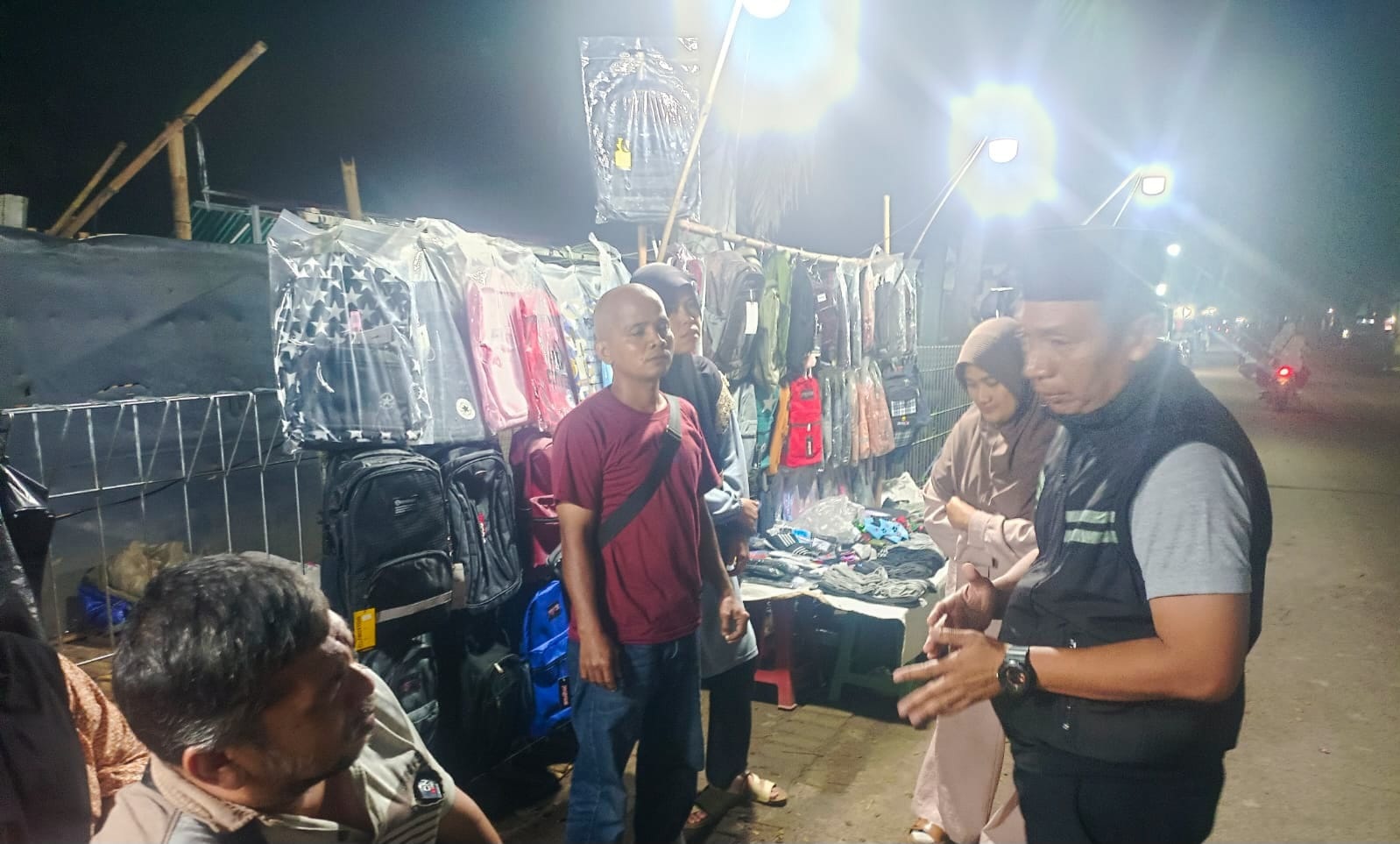 Trantibum Temukan Pencurian Listrik oleh Pedagang