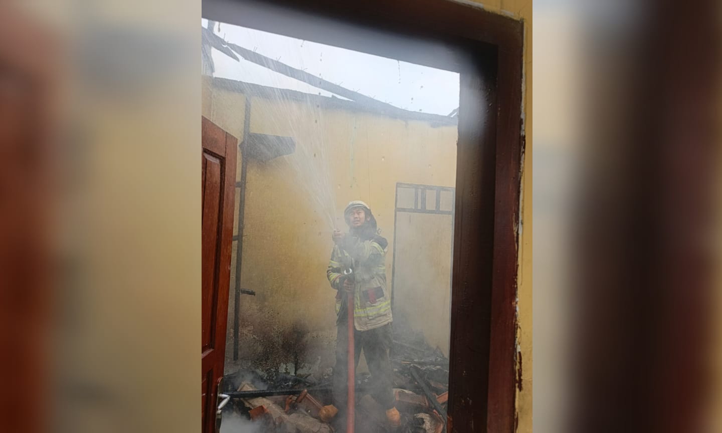 Rumah Kontrakan Hangus Terbakar, Kerugian Capai Rp150 Juta