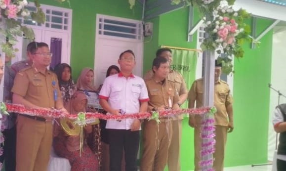 Resmikan Bedah Rumah dari Koperasi