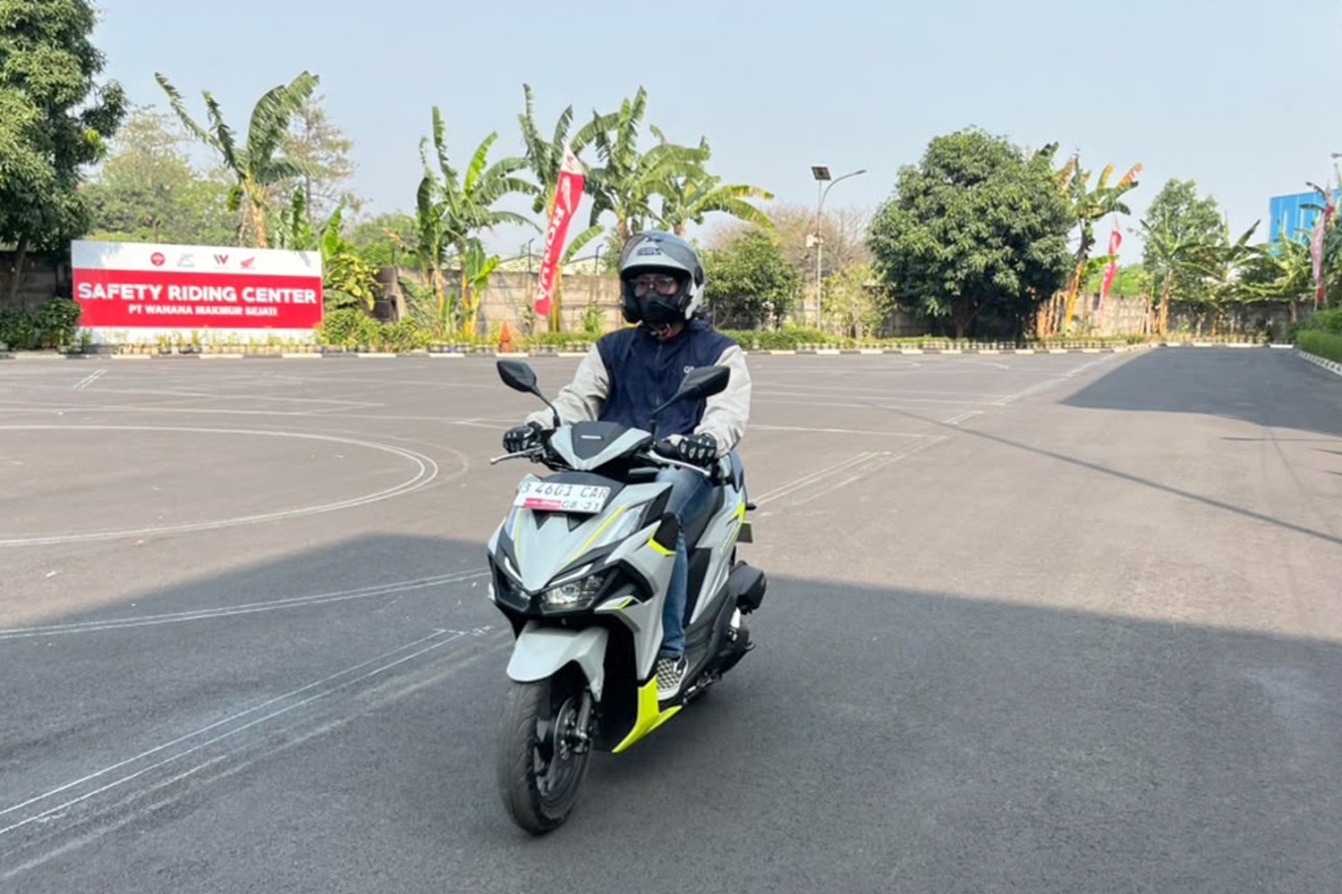 Wahana Beri Tips Naik Motor Aman dari Abu Vulkanik