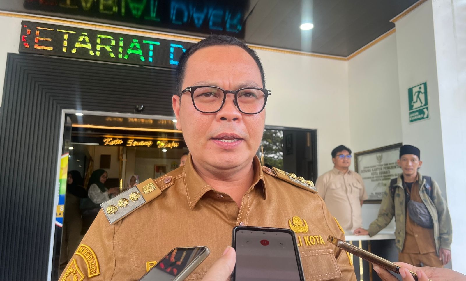 Warga Diminta Lapor Bila Ada Jalan Rusak
