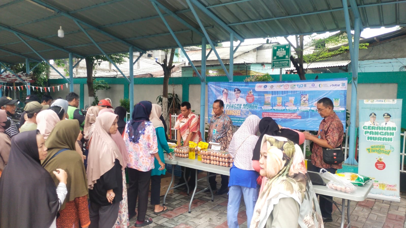 GPM di Kedaung Diserbu Warga