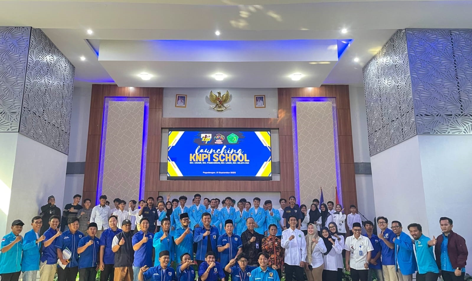 KNPI School Bantu Warga Putus Sekolah