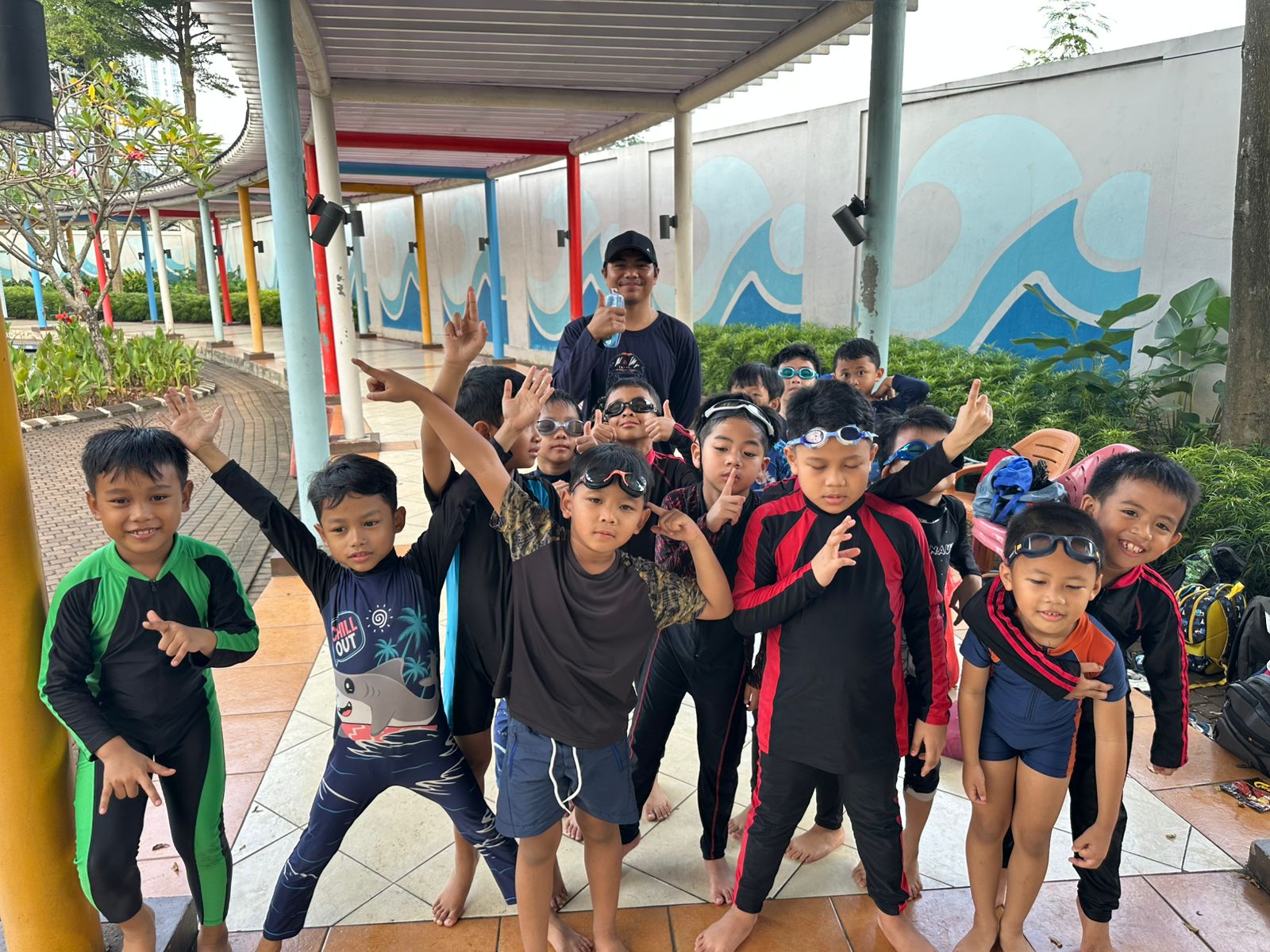 SDIT Granada Tangerang Ajak Siswa Berenang, Amalkan Sunnah Nabi Sekaligus Tingkatkan Kesehatan