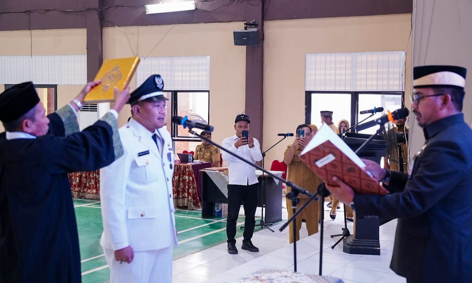 Hasbulah Resmi Jabat Pj Kades Wanakerta