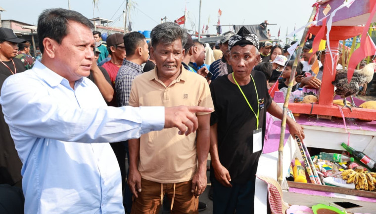 Komitmen Sinergi Peningkatan Pembangunan, Pesta Laut Masyarakat Nelayan Desa Surya Bahari