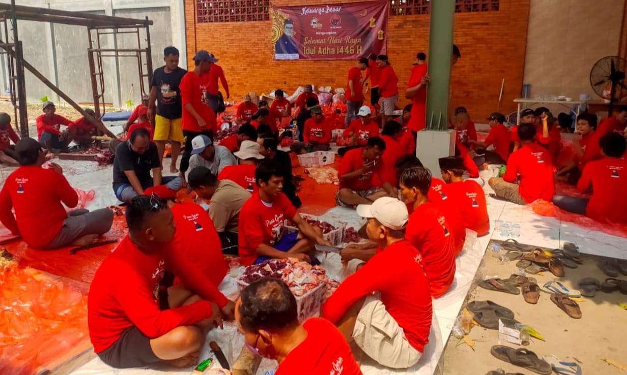 Mantan Ketua DPRD Kabupaten Tangerang Konsisten Gelar Pemotongan Hewan Kurban setiap Idul Adha