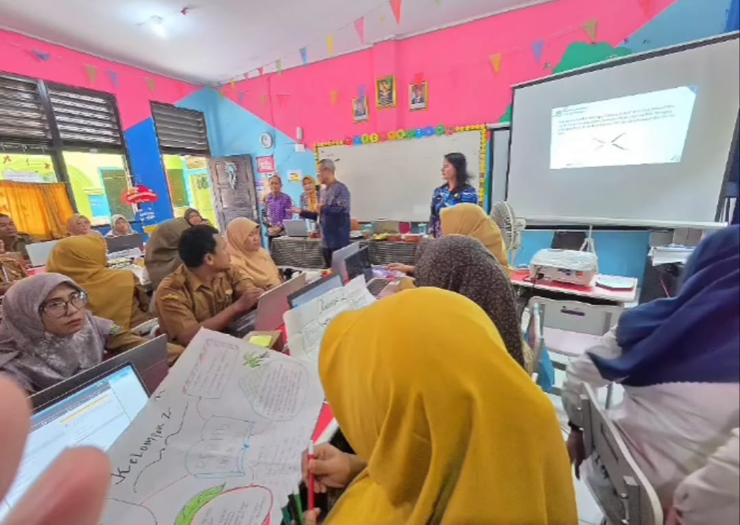 Guru Dilatih Mendalam Batch 6, Untuk Meningkatkan Kualitas Mengajar di SMPN 2 Pakuhaji