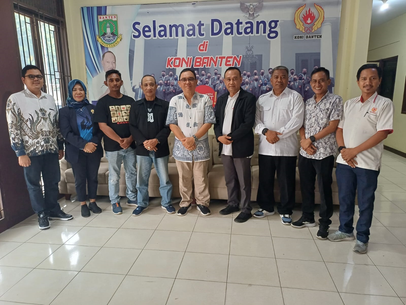 Penyerahan Berkas Pendaftaran Balon Ketua KONI Banten, Agus Rasyid dan  Abdul Salam Beda Sesi