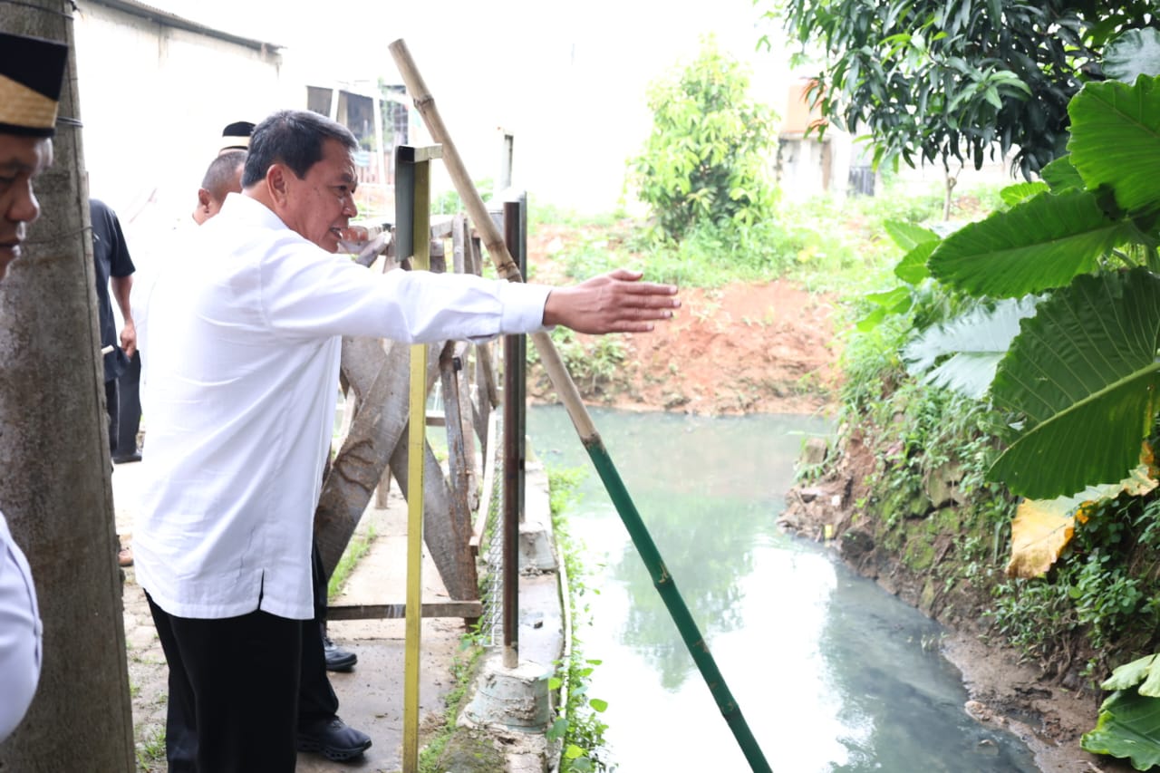 Bupati Maesyal Tinjau Progres Penanganan Banjir Villa Permata Balaraja, Solusi Jangka Panjang