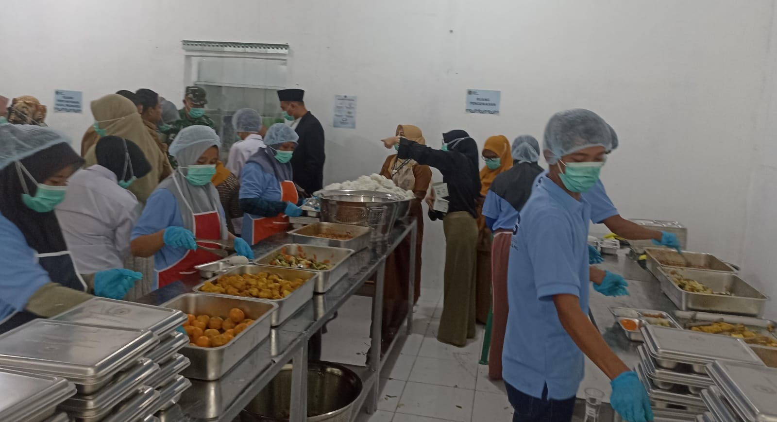 Dana Belum Cair Layanan MBG Dihentikan