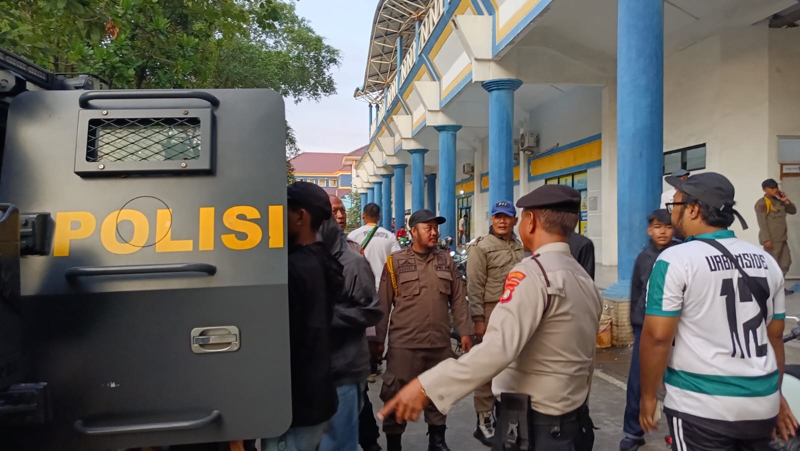 Insiden Keributan Persikota Tangerang vs PSKC Cimahi, 75 Suporter Dievakuasi Polisi