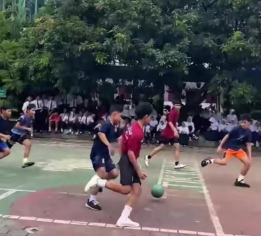 SMPN 1 Curug Latih Kekompakan dan Sportivitas Siswa