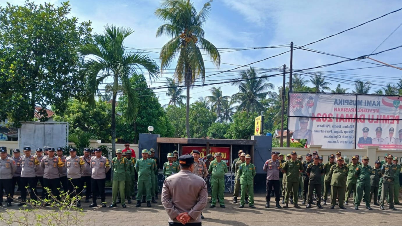 Linmas Dikasih Pelatihan Pengamanan Menjelang Pemilu 2024