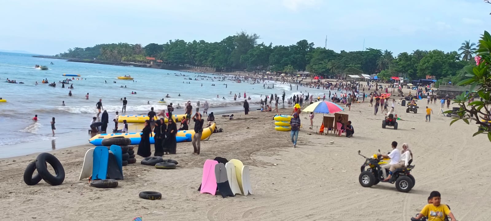 Kunjungan Wisatawan Ke Pantai Anyer Cinangka Tembus 610.902 Ribu