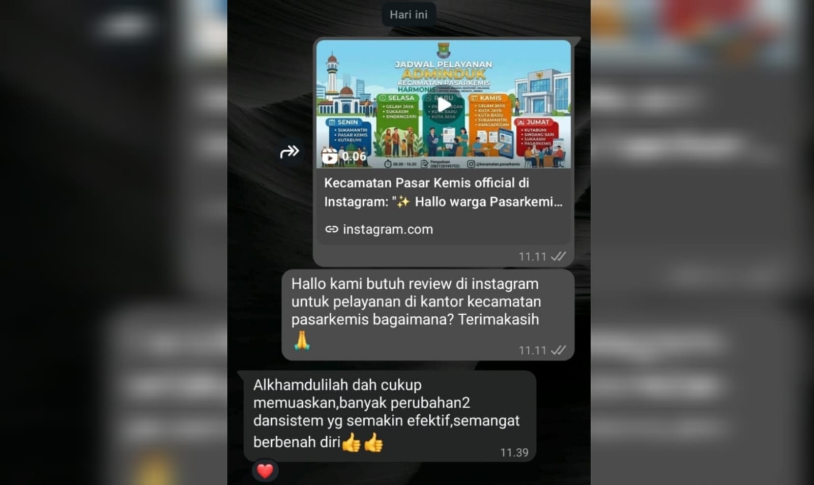 Warga Puji Layanan Adminduk Pasar Kemis