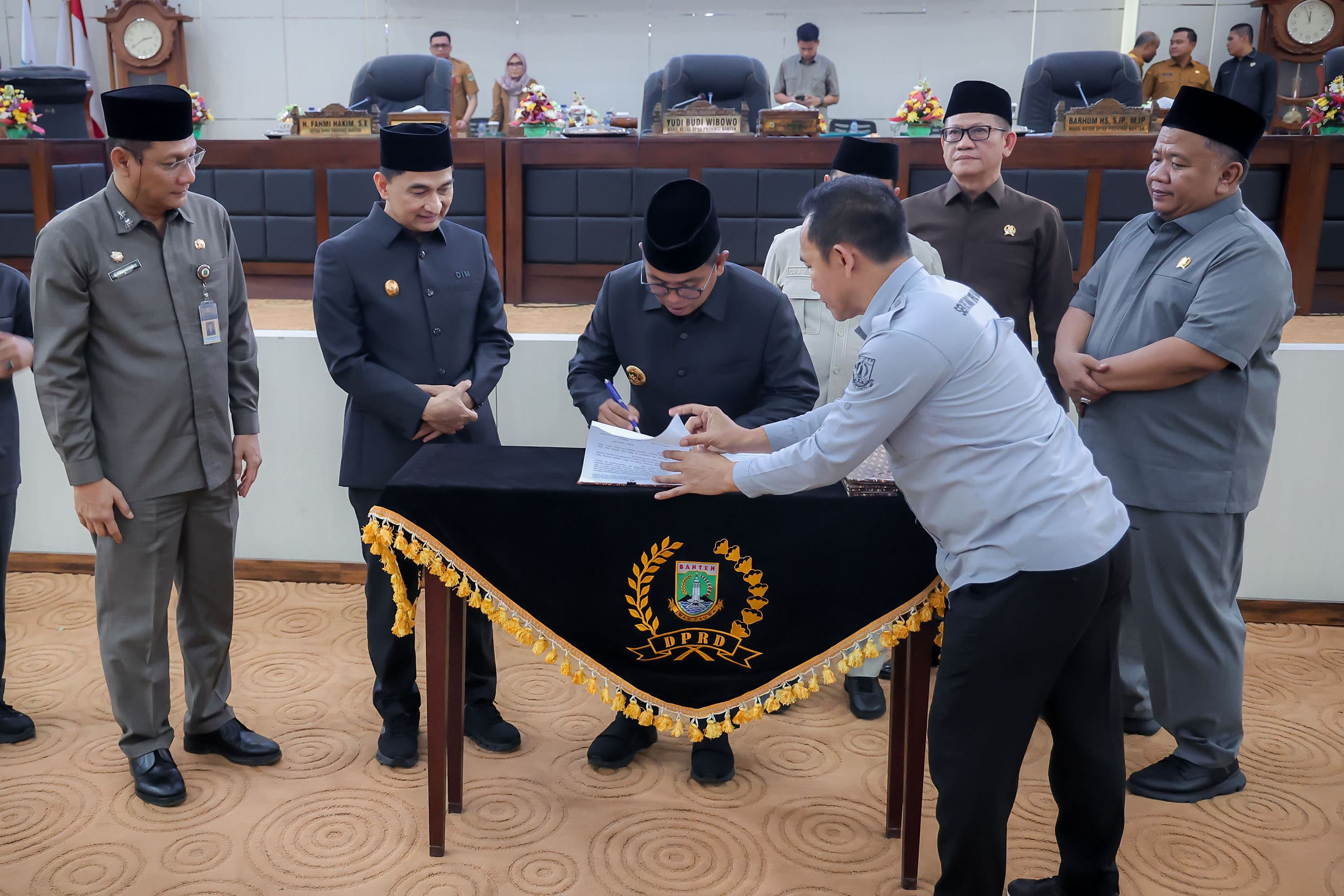 Target PAD dan Belanja 2025 Berkurang
