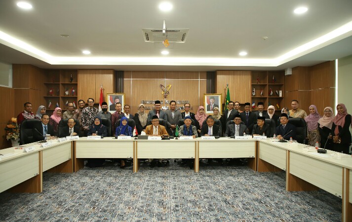 Jalani Asesmen Lapangan, Prodi TBI Optimis Raih Akreditasi Unggul