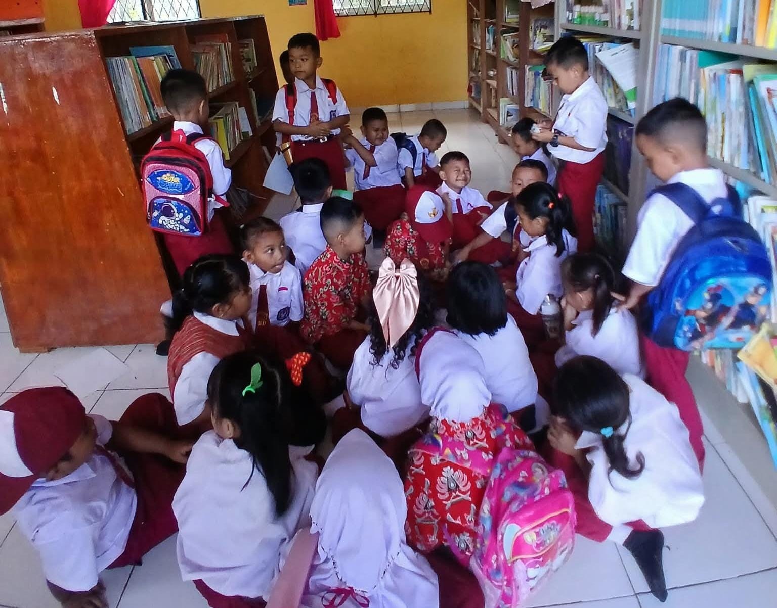 SDN Gelamjaya I Siswa Wajib Ikut Literasi Membaca dan Menulis