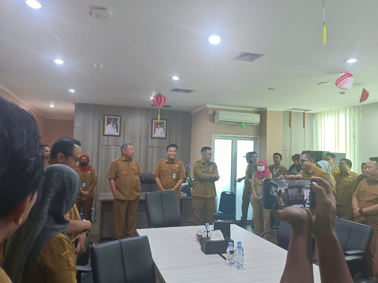 Hari Pertama Pasca Libur Tahun Baru Benyamin Sidak Pegawai