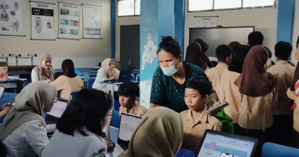 Puskesmas Balaraja Periksa Kesehatan Siswa SMPN 2 Balaraja 