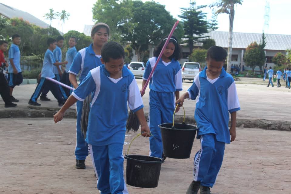 Pertahankan Sekolah Bersih dan Sehat, SMPN 2 Rajeg Libatkan Siswa Sebagai Ujung Tombak