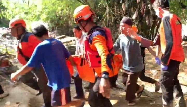 Bocah Tenggelam Ditemukan Meninggal