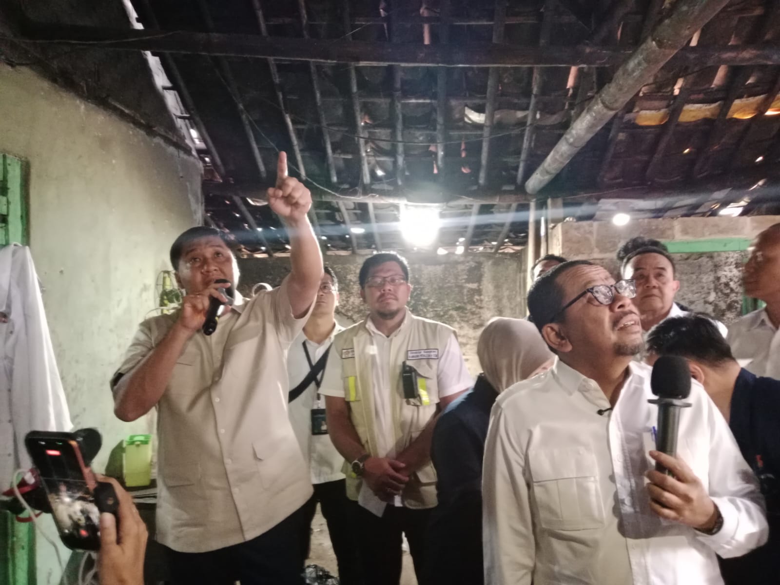 Menteri PKP Tinjau RTLH di Tigaraksa