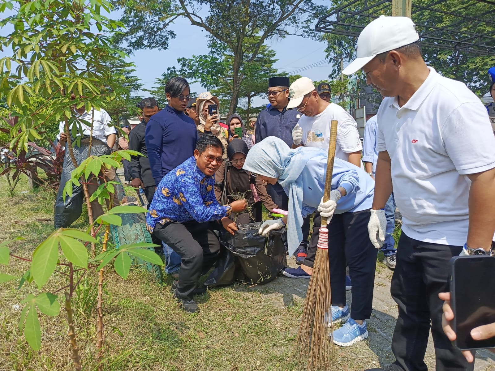 Zakiyah Grebek Sampah Di Cikande, Harus Dikelola Jadi Nilai Ekonomis
