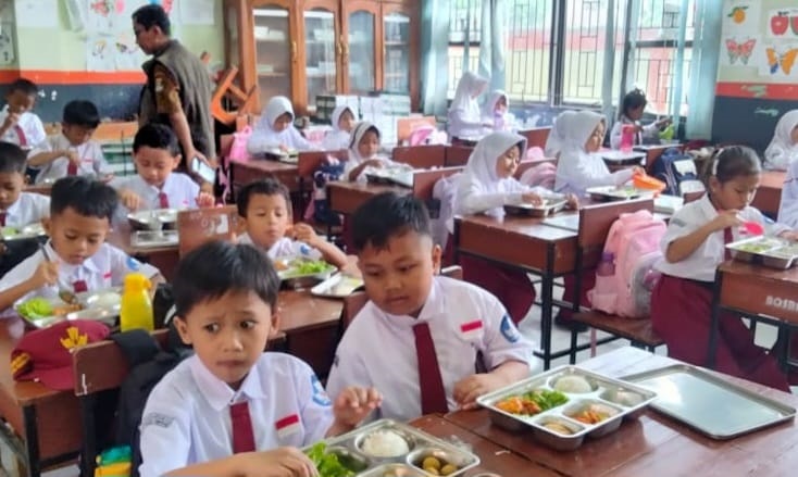 Empat Sekolah di Rajeg Sudah Terima Program Makan Bergizi Gratis