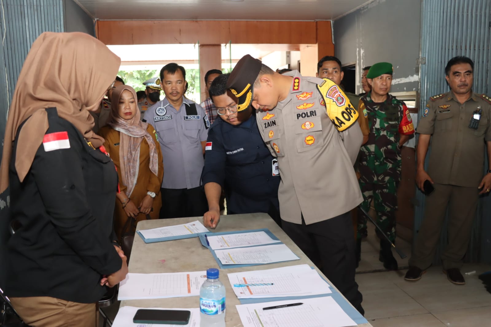 Kapolres Tangerang Kota Pantau Dua GOR Lokasi Rapat Pleno PPK