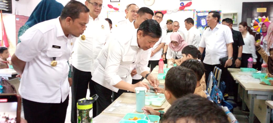 Wiranto : Uji Coba Makan Bergizi Gratis Bukan Program Gagah-gagahan Dan Cari Nama 