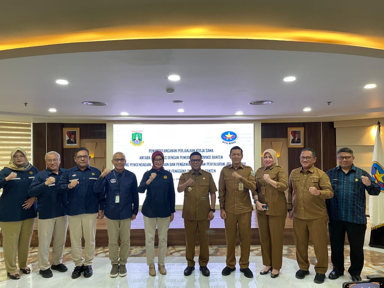 Pemprov Banten Akan Awasi Distribusi BBM Bersubsidi