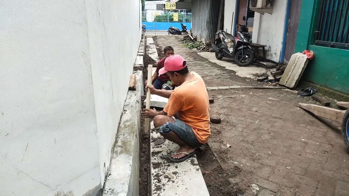 Pembangunan U-Ditch Antisipasi Genangan