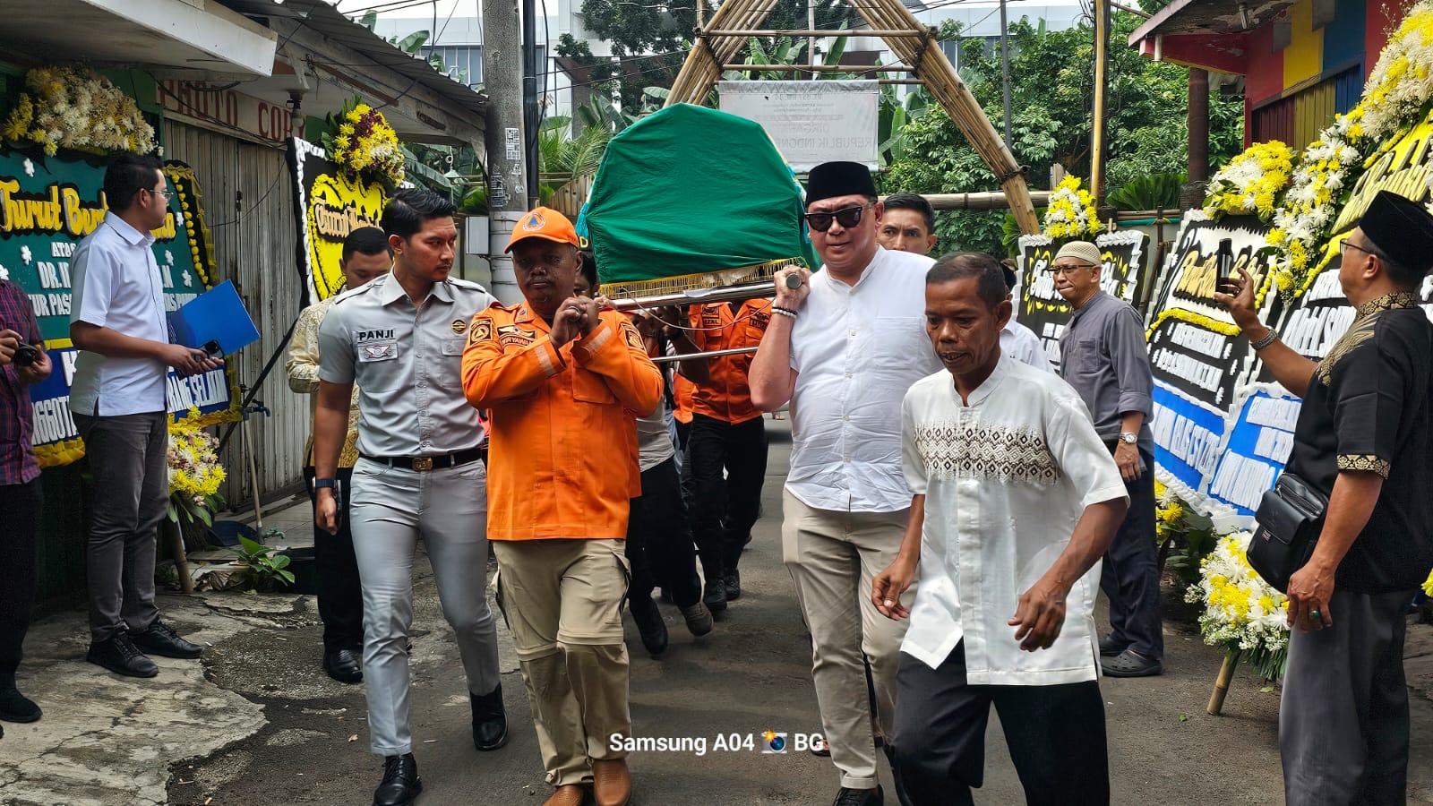 Jenazah Direktur Pascasarjana Unpam Tiba di Tangsel Pukul 12.30 WIB