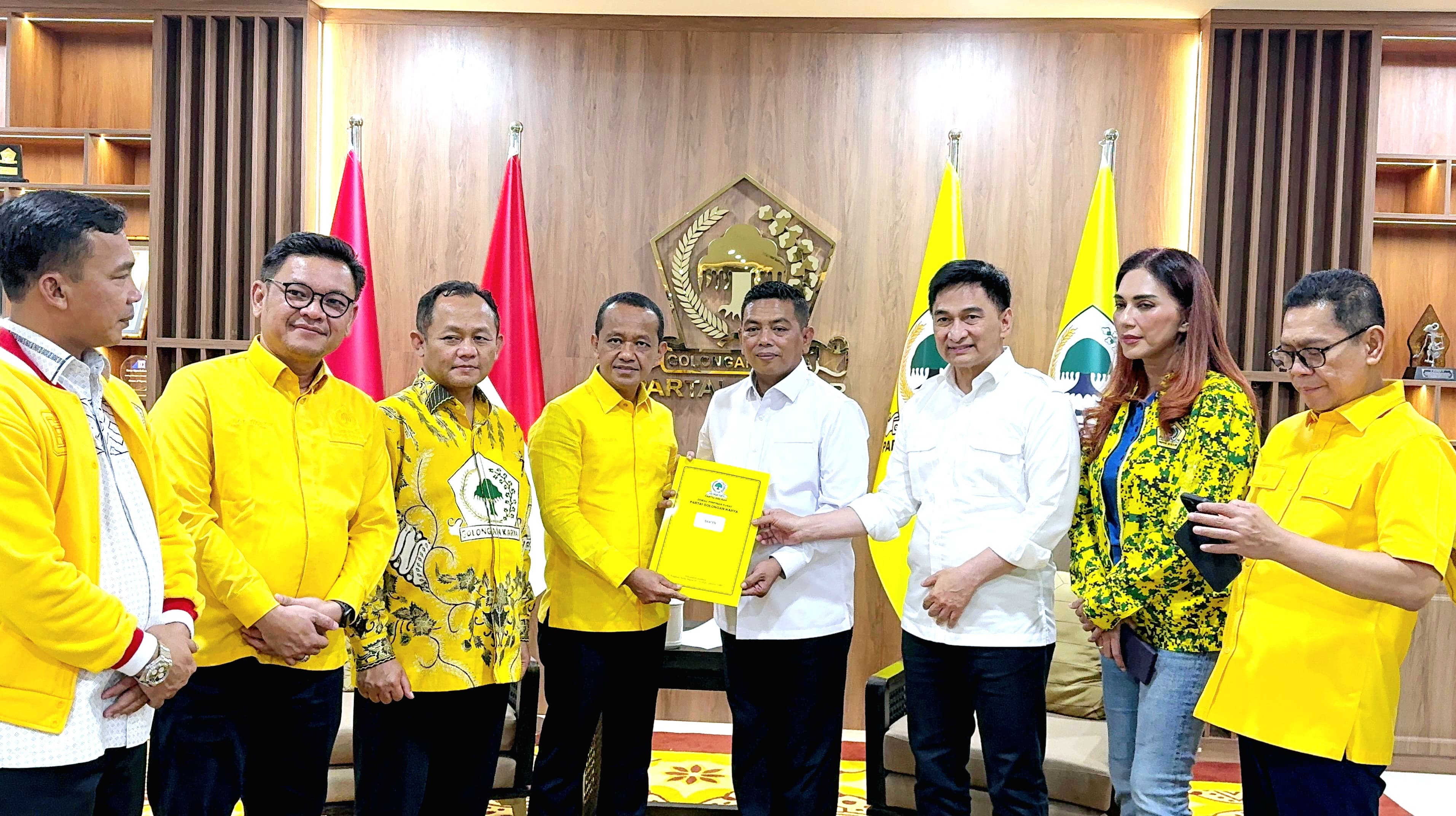 Tinggalkan Airin, Partai Golkar Using Andra Soni-Dimyati