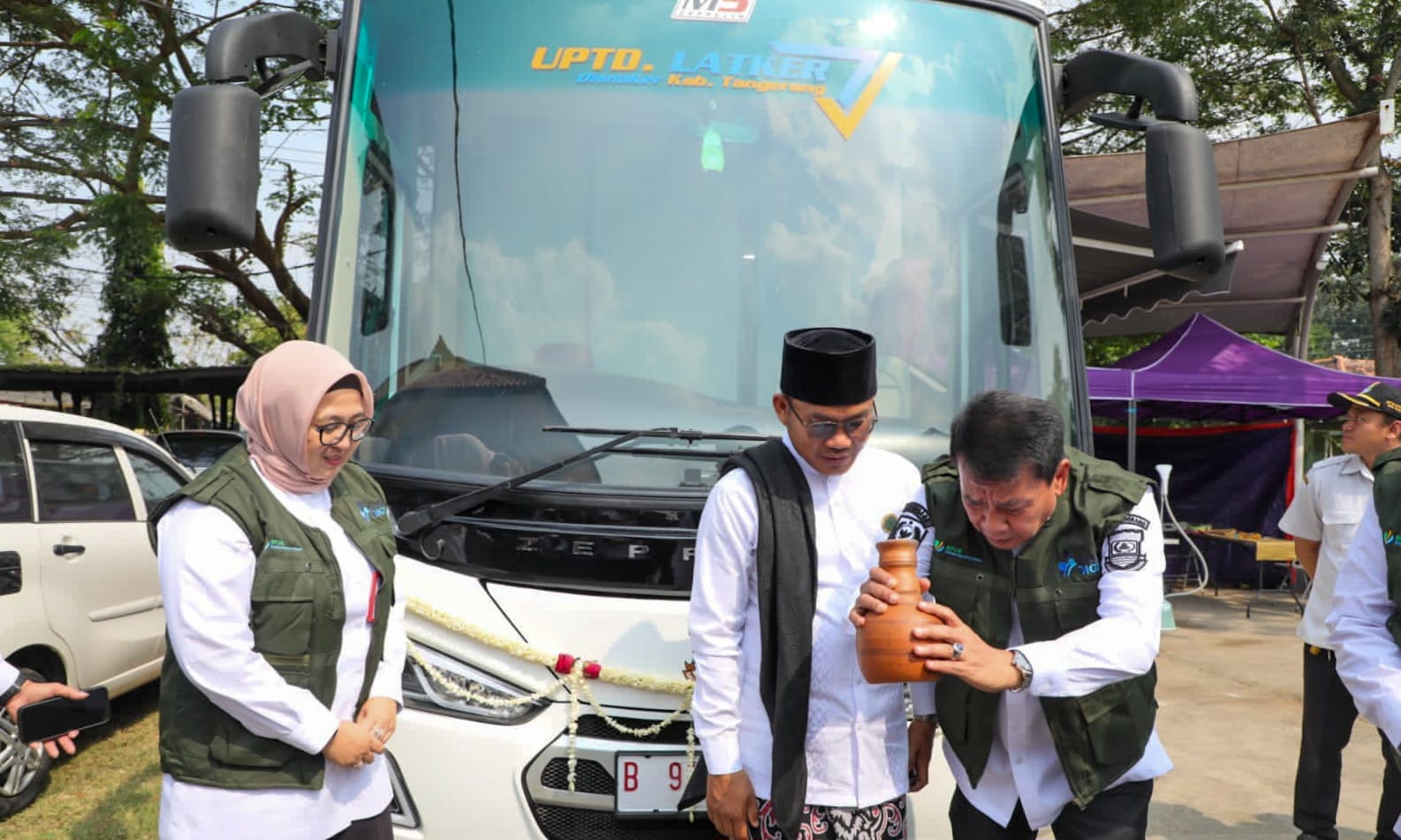 Pemkab Luncurkan Mobil Training Unit Pelatihan Kerja di Kecamatan Gunung Kaler