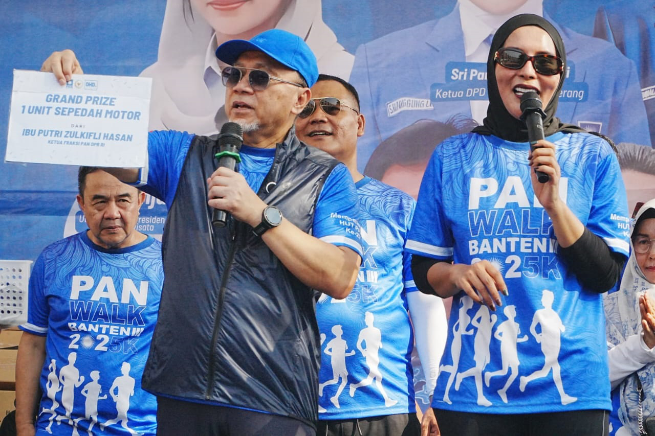 Komitmen Dekat dengan Masyarakat, Zulkifli Hasan Buka Gerak Jalan HUT PAN 2025