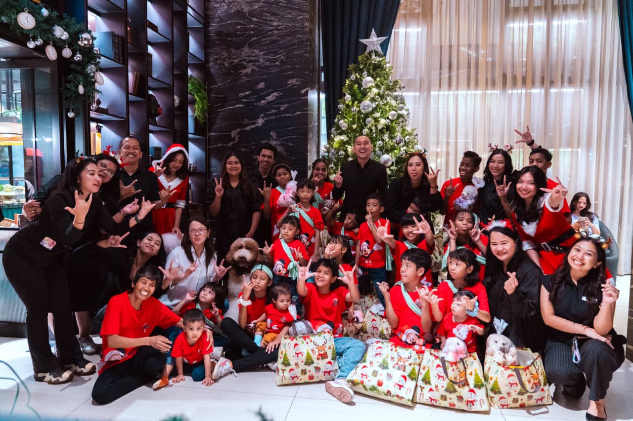Menyambut Festive Season, Herloom BSD Memulai “Timeless Christmas” dengan Tree Lighting Ceremony