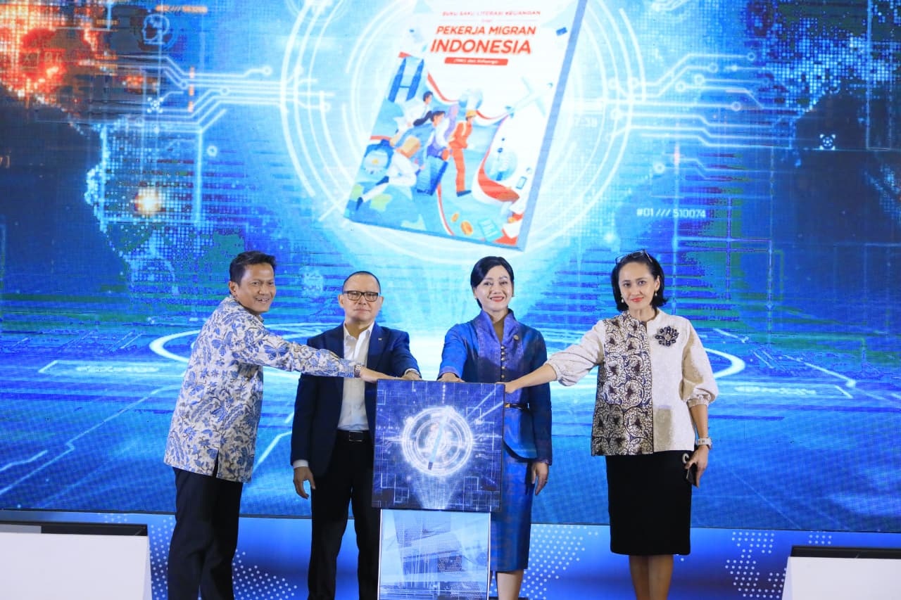 OJK Perkuat Literasi Keuangan Pekerja Migran