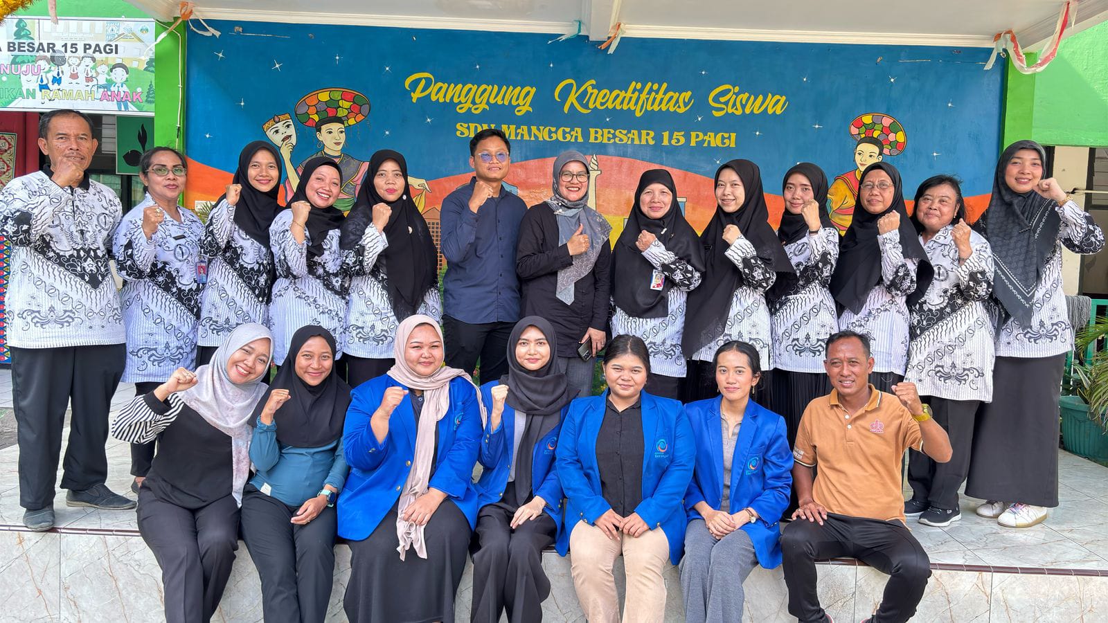 Universitas Esa Unggul Transformasi Pembelajaran Berpusat Murid di SDN Mangga Besar 15 Pagi