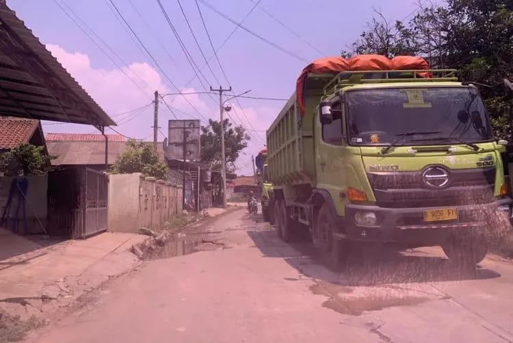 Rawan Kecelakaan, Jalur Truk Bertonase Berat Dialihkan