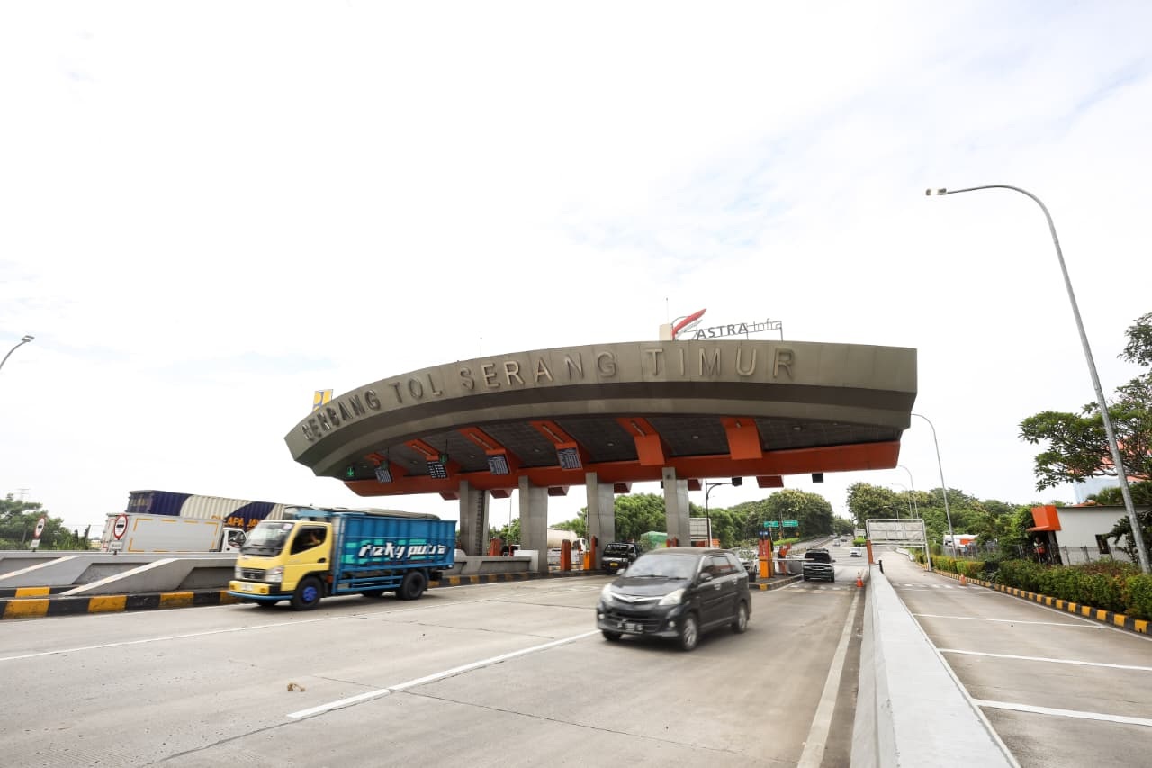 Selama Nataru, 1,8 Juta Kendaraan Lintasi Tol Tamer